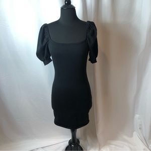 NWT Francesca black dress!